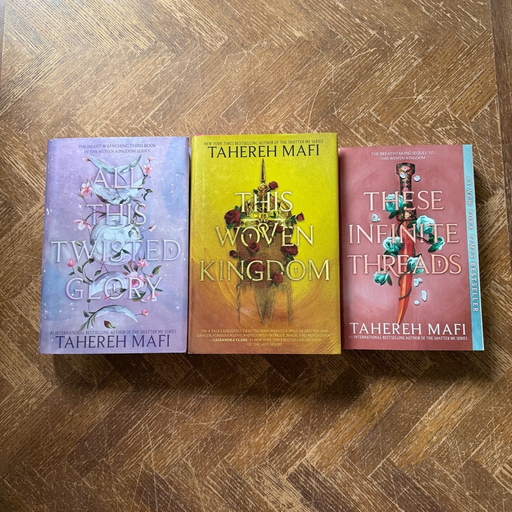 Tahereh Mafi Books